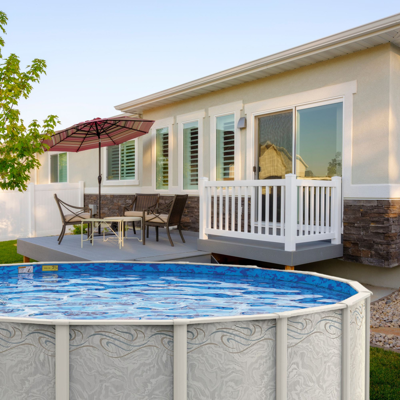 Marsh Majesty Round Above Ground Swimming Pool